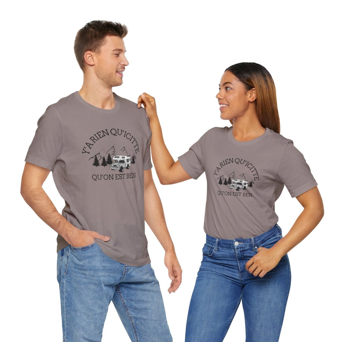 Adventure Spirit Unisex Short Sleeve Tee – 'Y'a Rien Qu'Icitte' Design-Crée_ation Nature DC