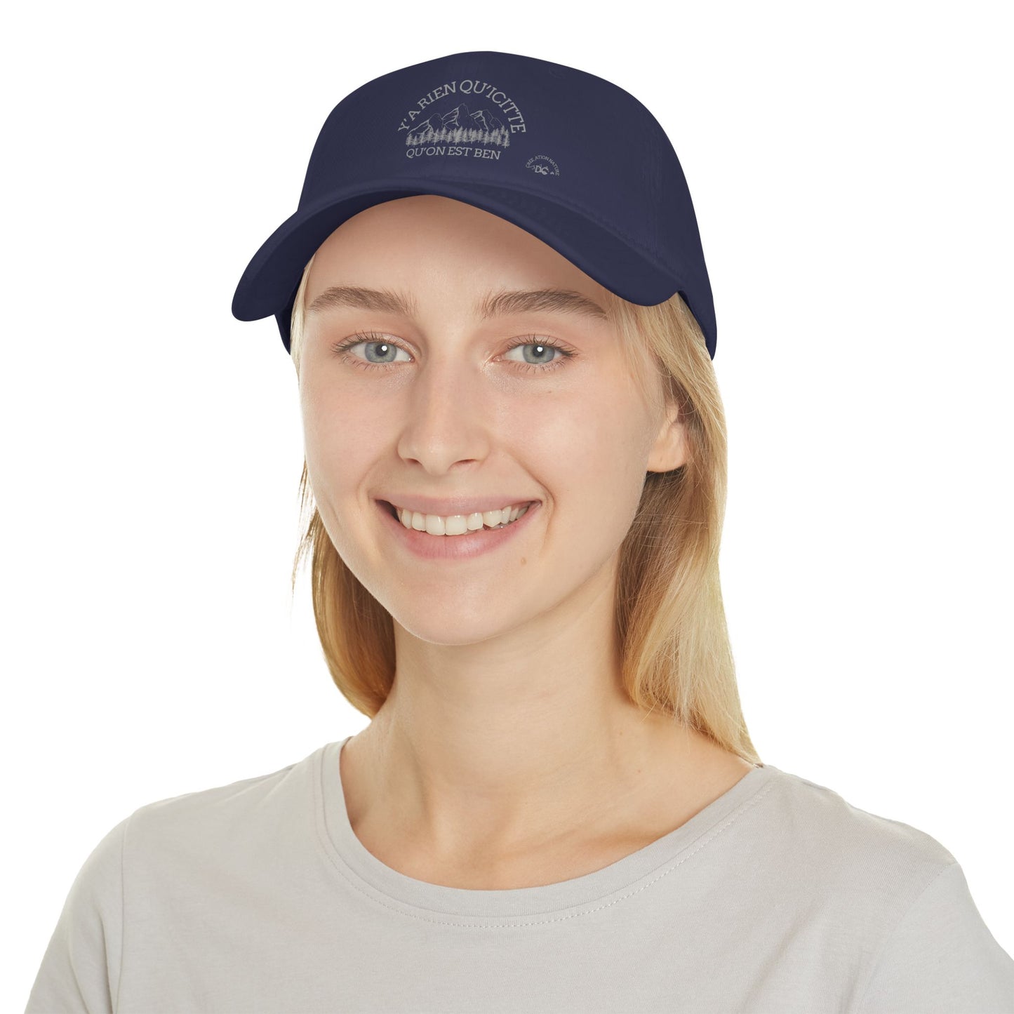 Casual Red Low Profile Baseball Cap - 'Ya Rien Qu'Excite Qu'On Est Ben' - Crée_ation Nature DC