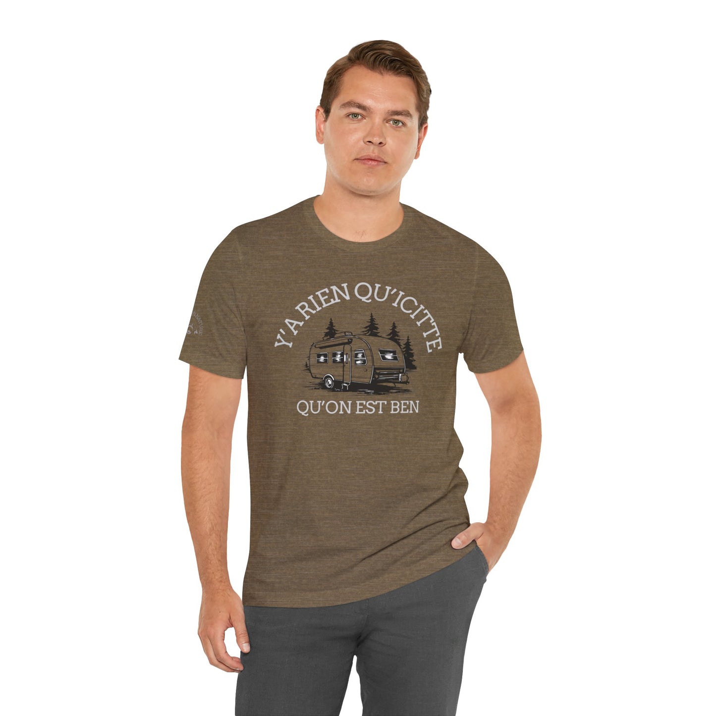 Retro Camping Graphic Tee - "Y'a Rien Quitté" - Crée_ation Nature DC