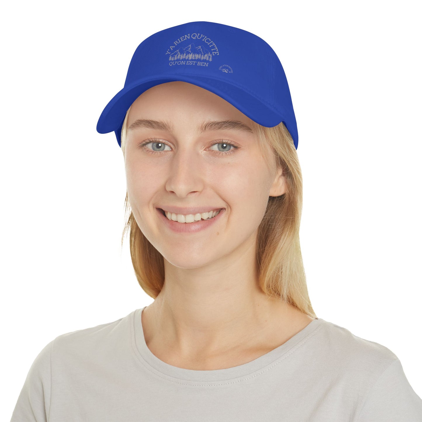 Casual Red Low Profile Baseball Cap - 'Ya Rien Qu'Excite Qu'On Est Ben' - Crée_ation Nature DC