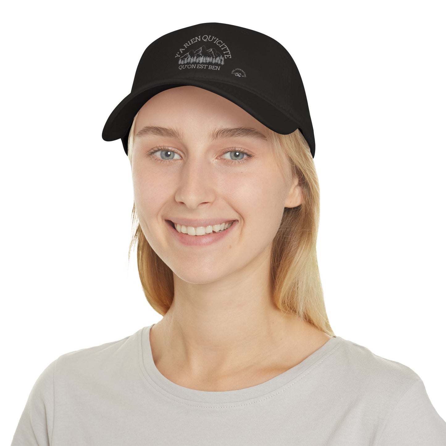 Casual Red Low Profile Baseball Cap - 'Ya Rien Qu'Excite Qu'On Est Ben' - Crée_ation Nature DC