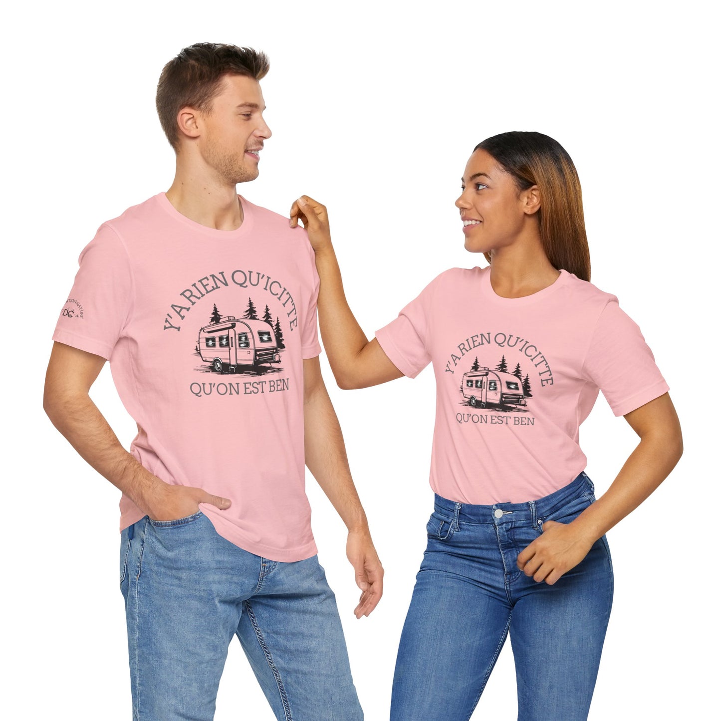 Bohemian RV Adventure Tee - Y'A Rien Qu'citte Qu'on Est Ben - Crée_ation Nature DC