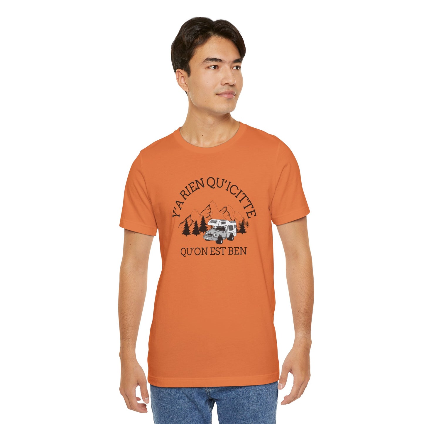 Adventure Spirit Unisex Short Sleeve Tee – 'Y'a Rien Qu'Icitte' Design-Crée_ation Nature DC