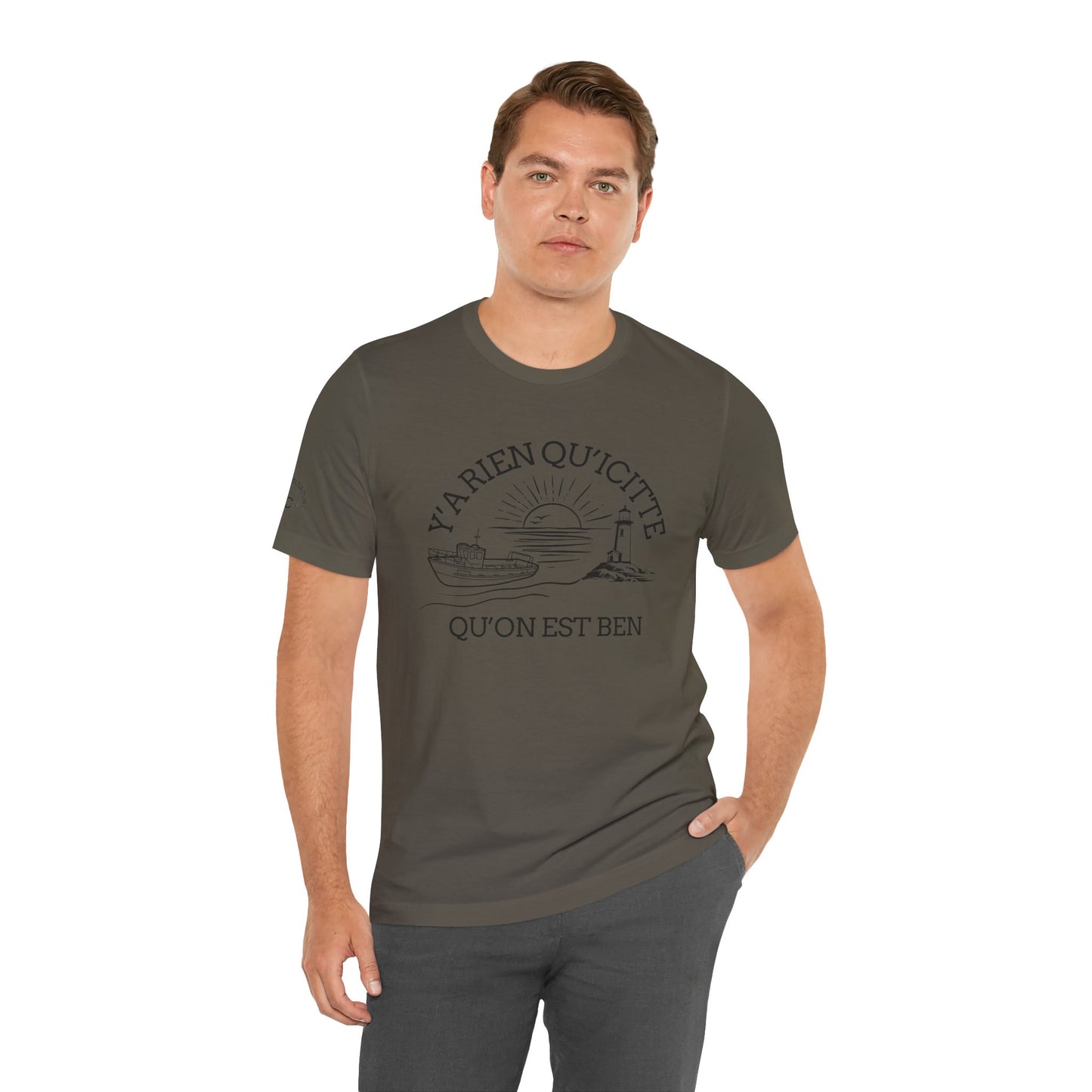 Sunset Sailboat Unisex Tee - Y'a rien qu'icitte Qu'on est ben - Crée_ation Nature DC