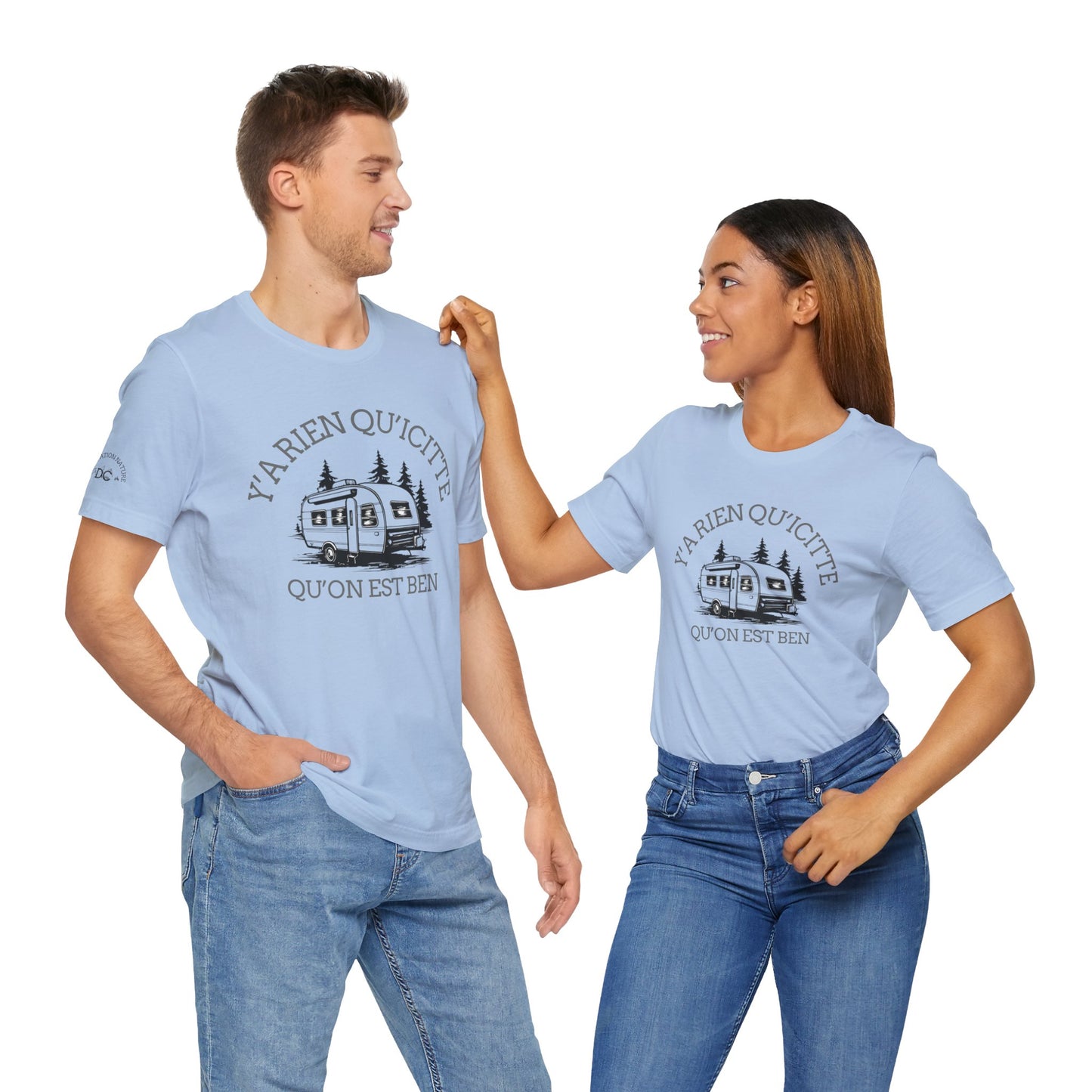 Bohemian RV Adventure Tee - Y'A Rien Qu'citte Qu'on Est Ben - Crée_ation Nature DC