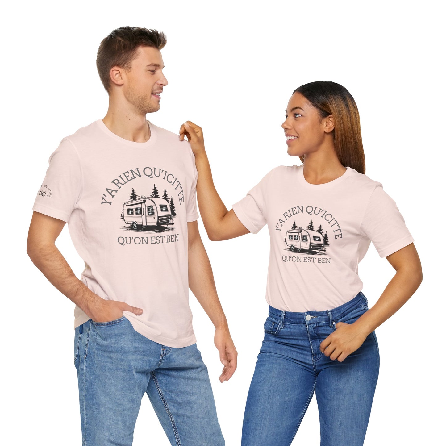 Bohemian RV Adventure Tee - Y'A Rien Qu'citte Qu'on Est Ben - Crée_ation Nature DC