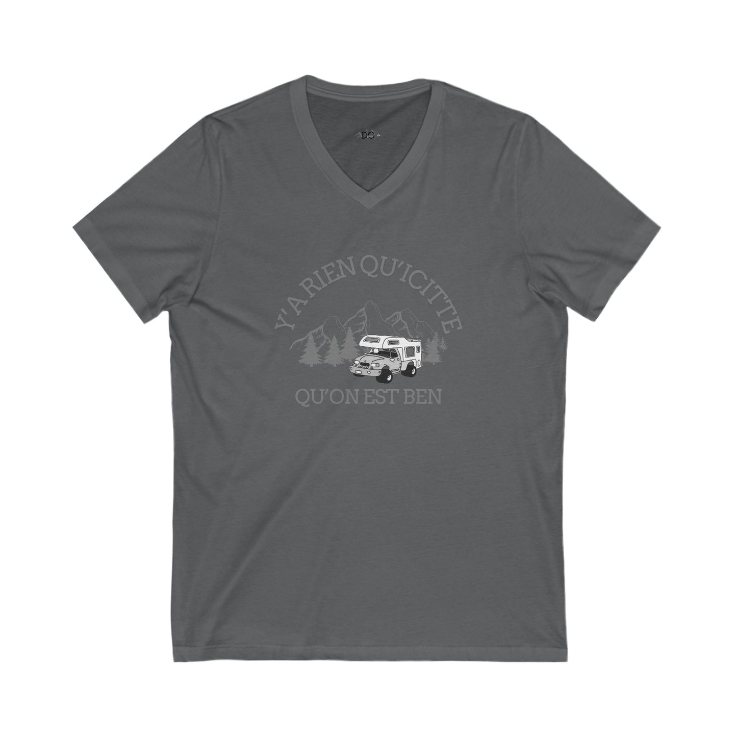 t-shirt unisexe en jersey à col en VAdventure Spirit Unisex V-Neck Tee -Crée_Ation Nature DC