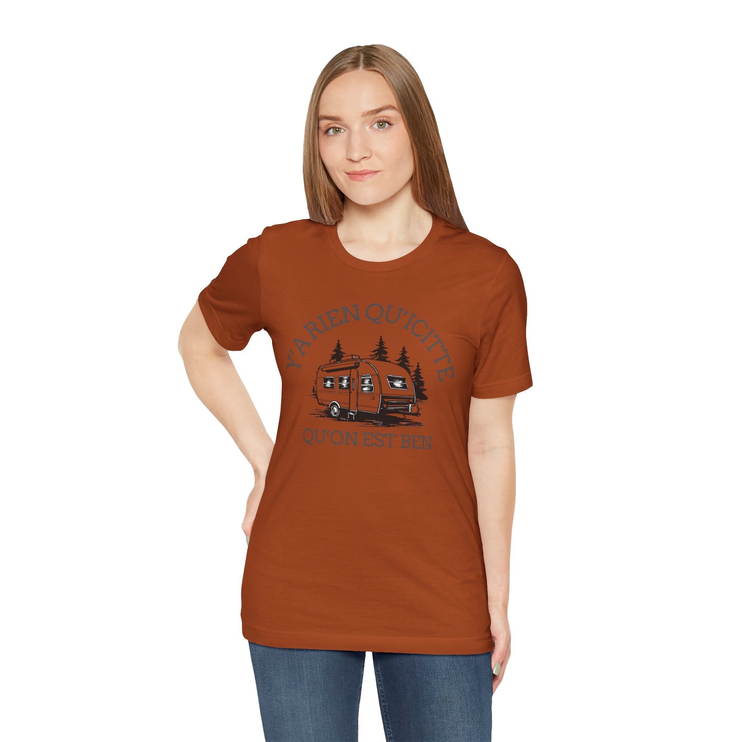 Camping Adventure Unisex Tee - 'Y A RIEN QU'ICITTE' - Crée_ation Nature DC