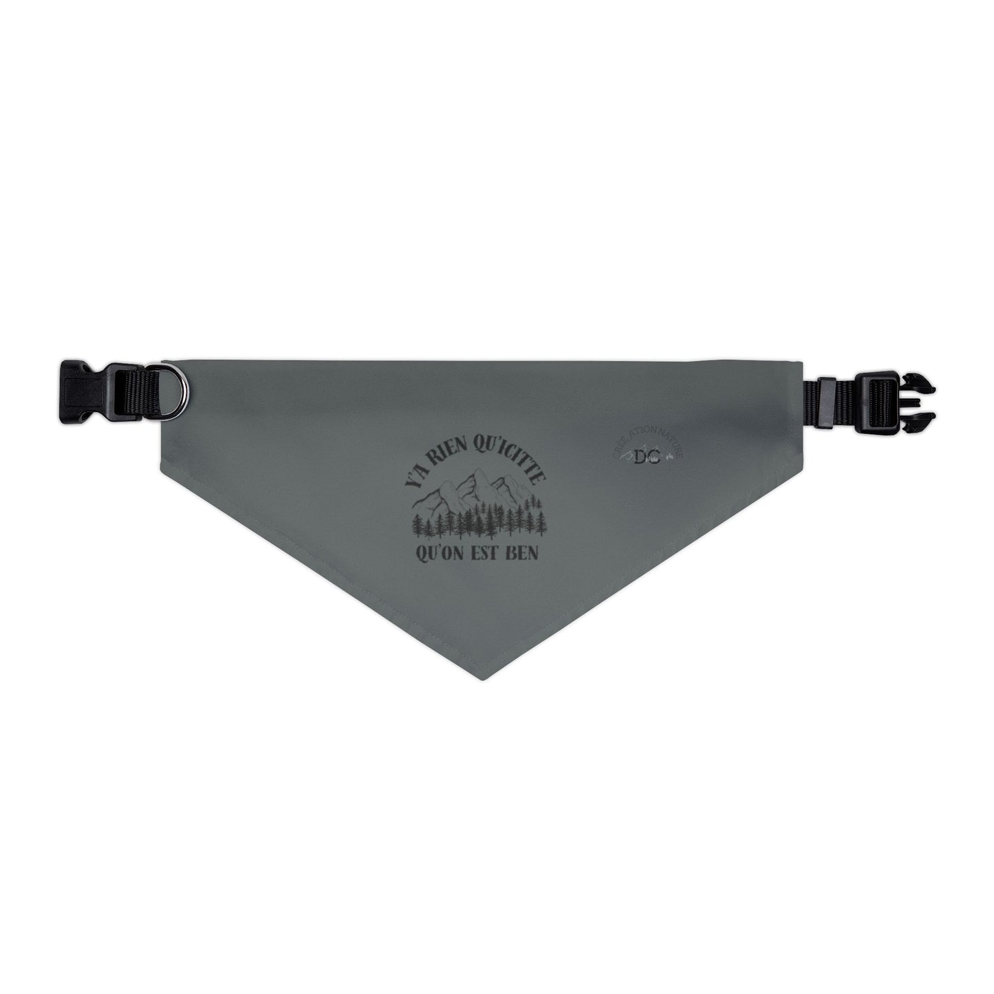 Adventure-Ready Pet Bandana Collar - ‘y'a rien qu'icitte qu'on est ben