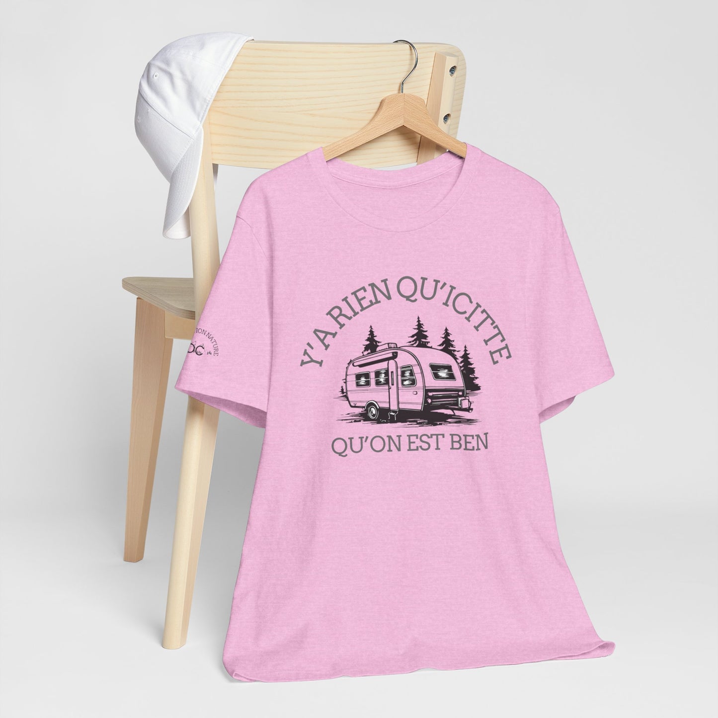 Bohemian RV Adventure Tee - Y'A Rien Qu'citte Qu'on Est Ben - Crée_ation Nature DC