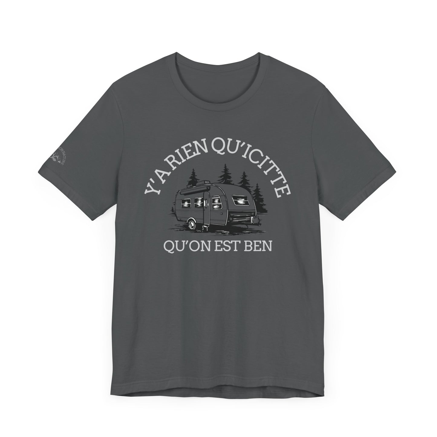 Retro Camping Graphic Tee - "Y'a Rien Quitté" - Crée_ation Nature DC
