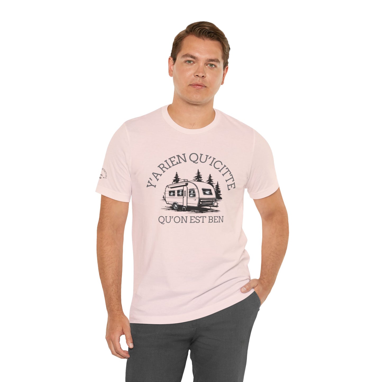 Bohemian RV Adventure Tee - Y'A Rien Qu'citte Qu'on Est Ben - Crée_ation Nature DC