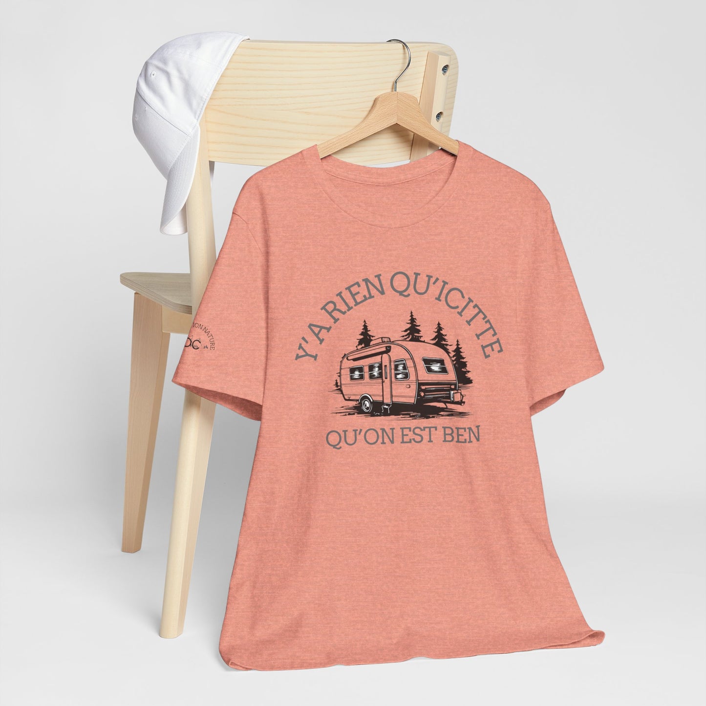 Bohemian RV Adventure Tee - Y'A Rien Qu'citte Qu'on Est Ben - Crée_ation Nature DC