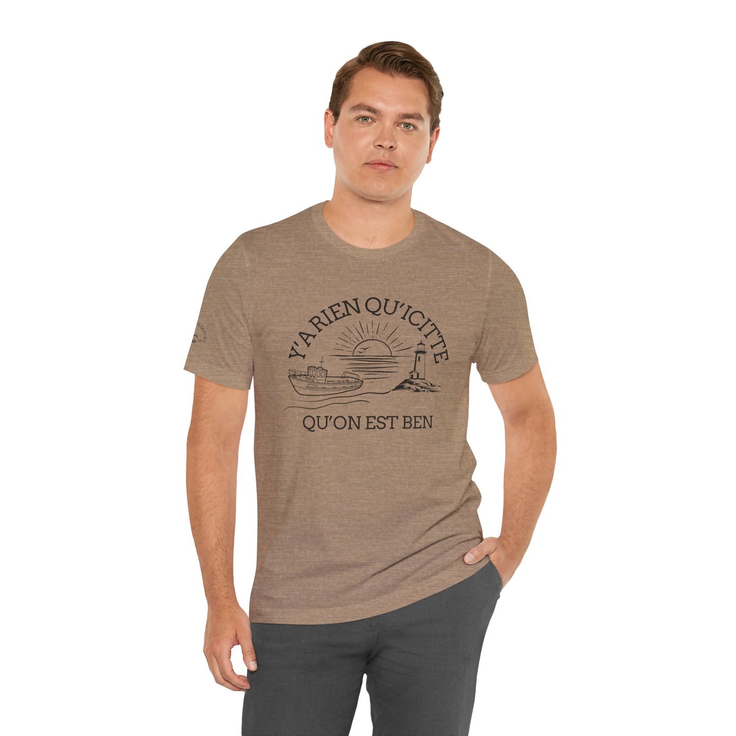 Sunset Sailboat Unisex Tee - Y'a rien qu'icitte Qu'on est ben - Crée_ation Nature DC