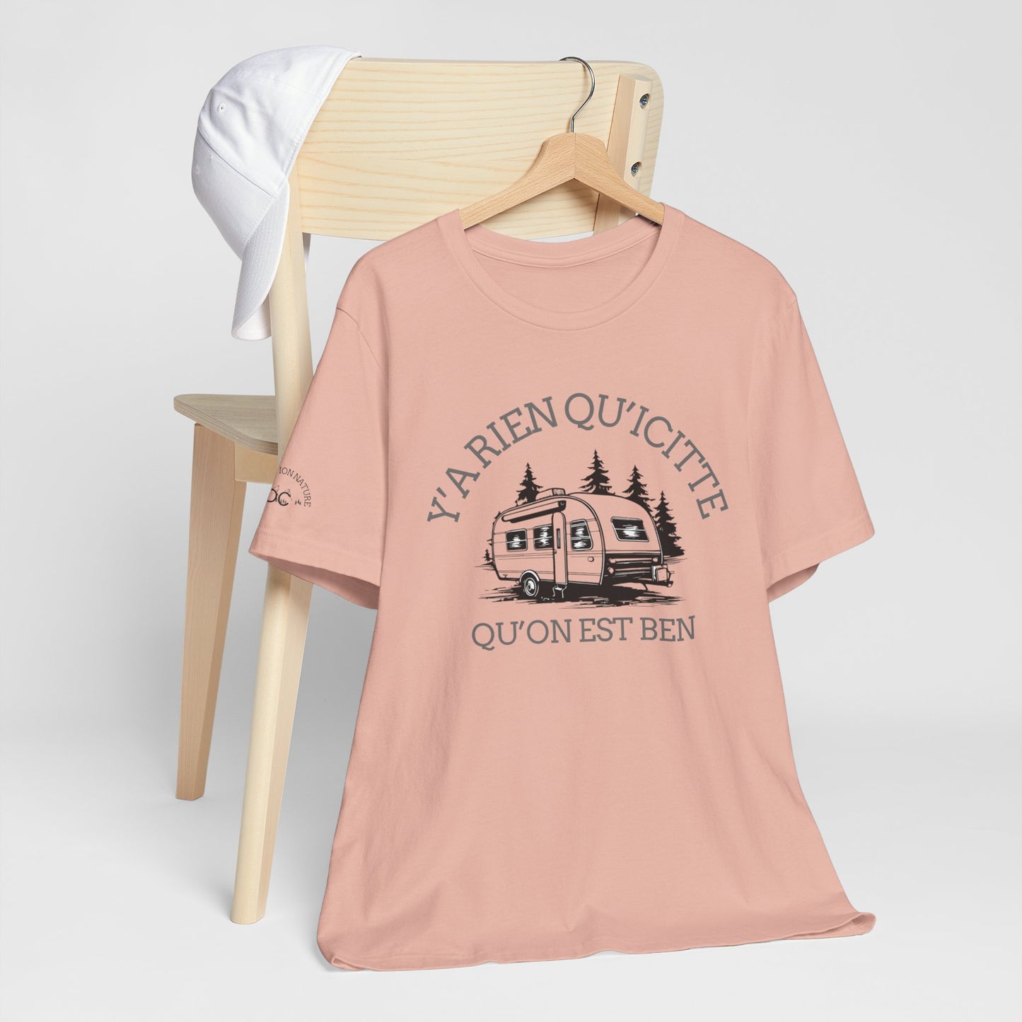 Bohemian RV Adventure Tee - Y'A Rien Qu'citte Qu'on Est Ben - Crée_ation Nature DC