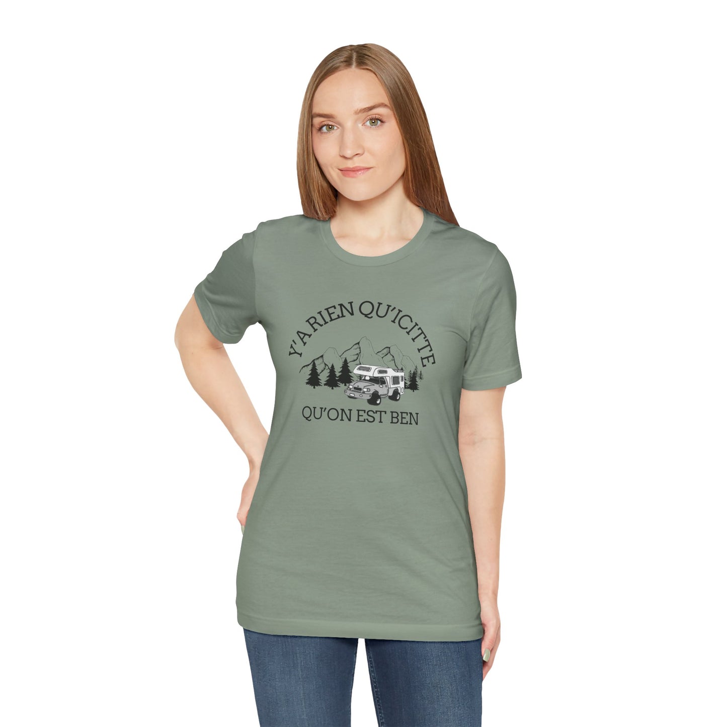 Adventure Spirit Unisex Short Sleeve Tee – 'Y'a Rien Qu'Icitte' Design-Crée_ation Nature DC