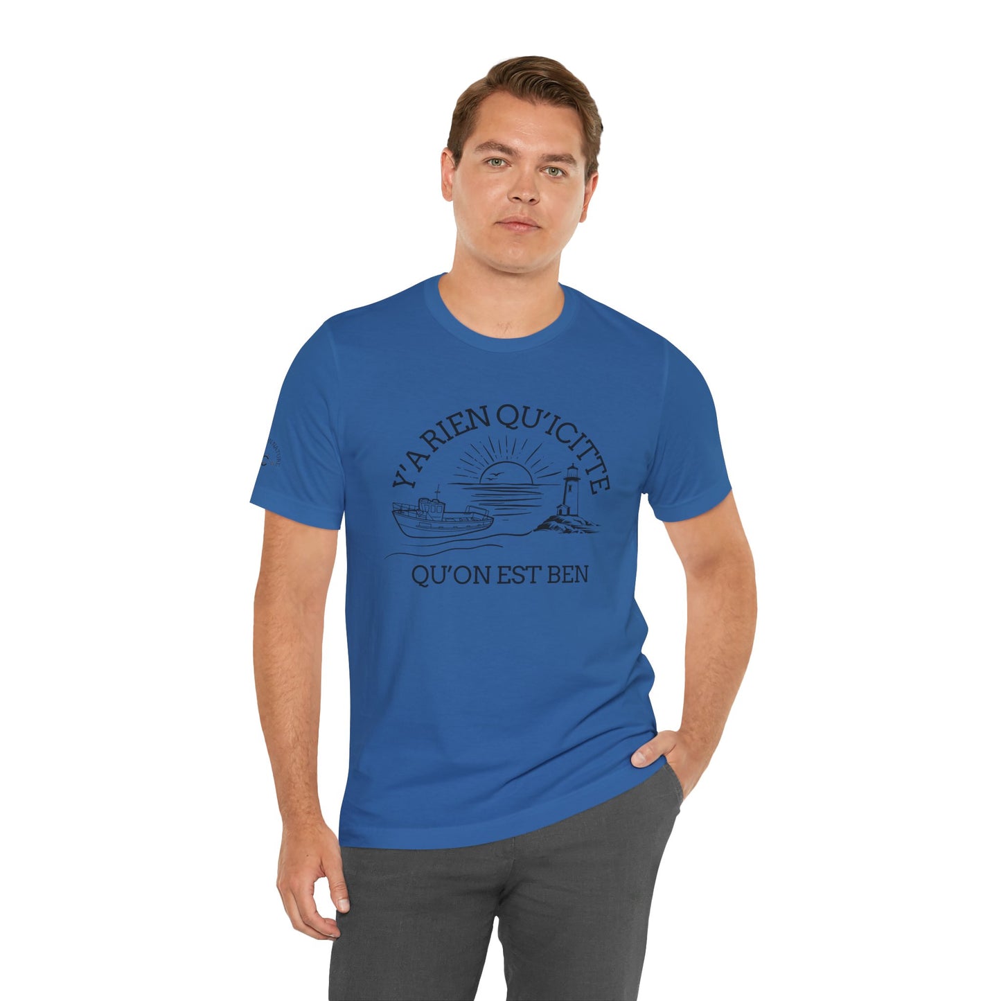 Sunset Sailboat Unisex Tee - Y'a rien qu'icitte Qu'on est ben - Crée_ation Nature DC