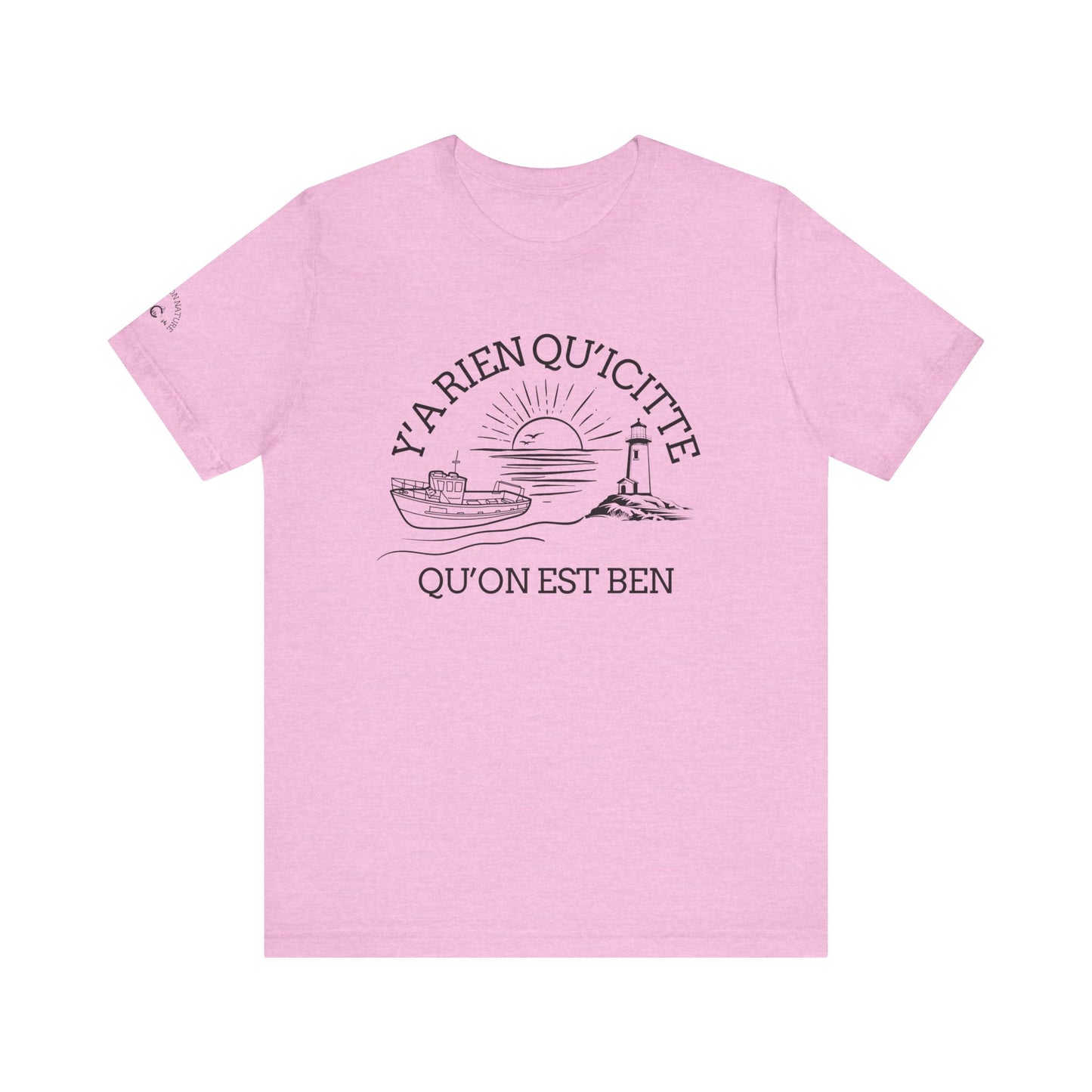 Sunset Sailboat Unisex Tee - Y'a rien qu'icitte Qu'on est ben - Crée_ation Nature DC