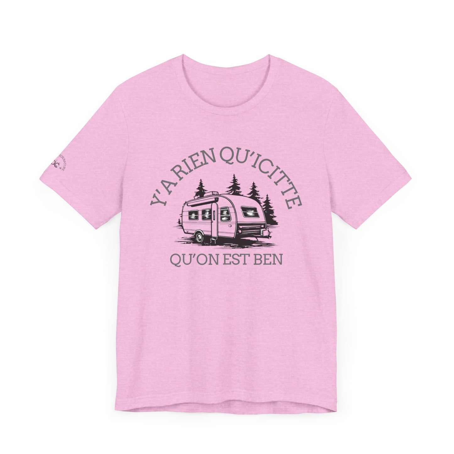 Bohemian RV Adventure Tee - Y'A Rien Qu'citte Qu'on Est Ben - Crée_ation Nature DC