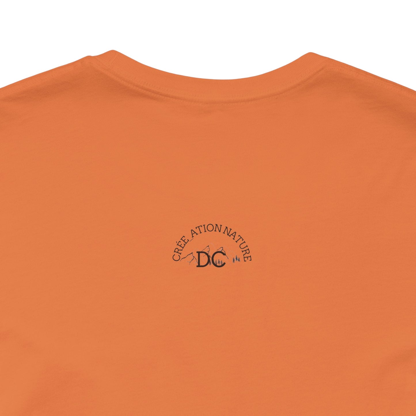 Adventure Spirit Unisex Short Sleeve Tee – 'Y'a Rien Qu'Icitte' Design-Crée_ation Nature DC