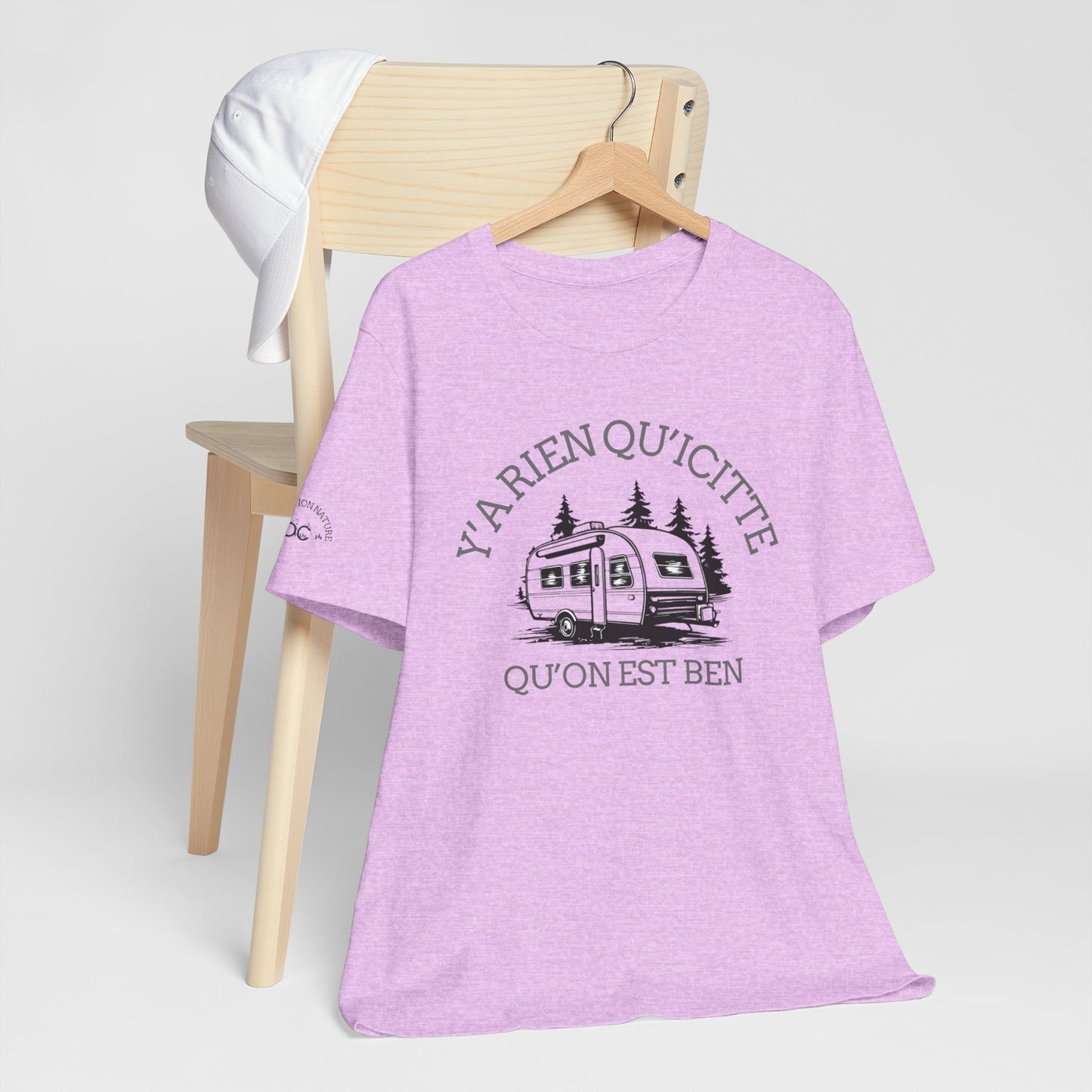 Bohemian RV Adventure Tee - Y'A Rien Qu'citte Qu'on Est Ben - Crée_ation Nature DC