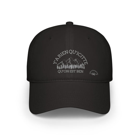 Casual Red Low Profile Baseball Cap - 'Ya Rien Qu'Excite Qu'On Est Ben' - Crée_ation Nature DC