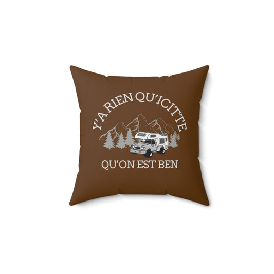 Cozy Outdoor Quote Pillow - Y'a rien qu'citte qu'on est ben - Crée_ation Nature DC