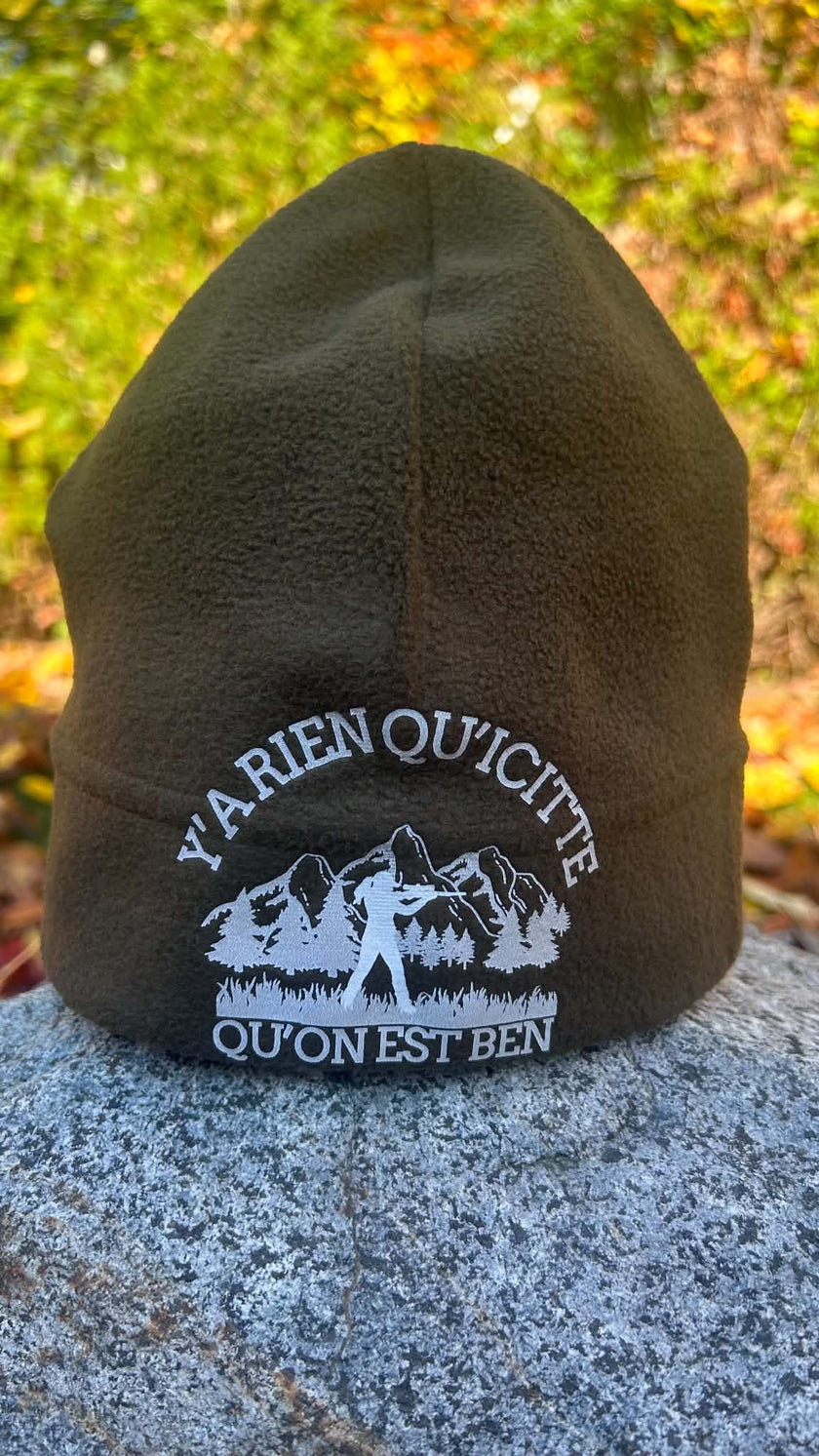🌲 Tuque en polar vert kaki – Chasseur, Chasseuse, Montagne & Lac