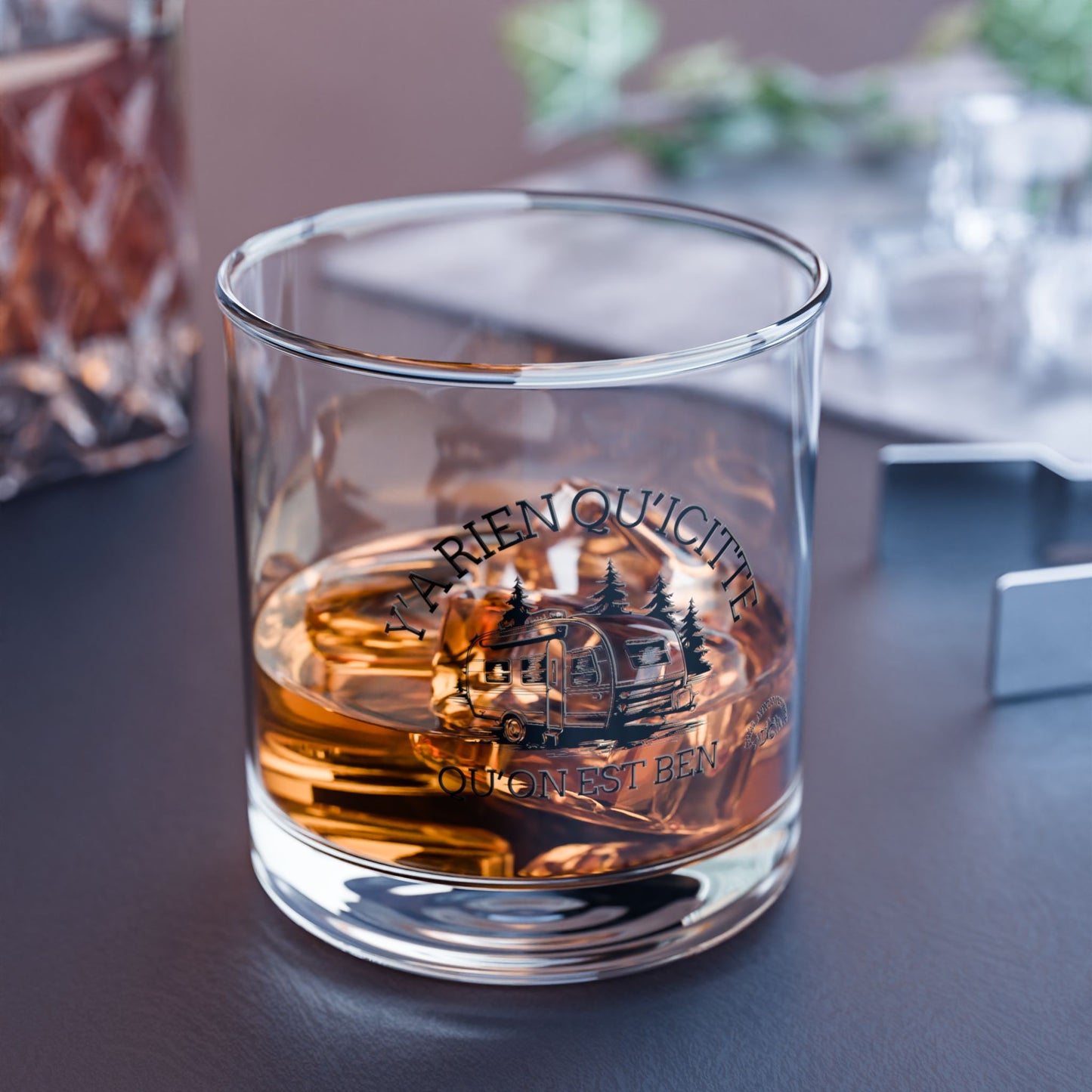 Voici notre verre Rocks moderne et élégant-Vintage Camper Rocks Glass - 10oz - Crée_Ation Nature DC