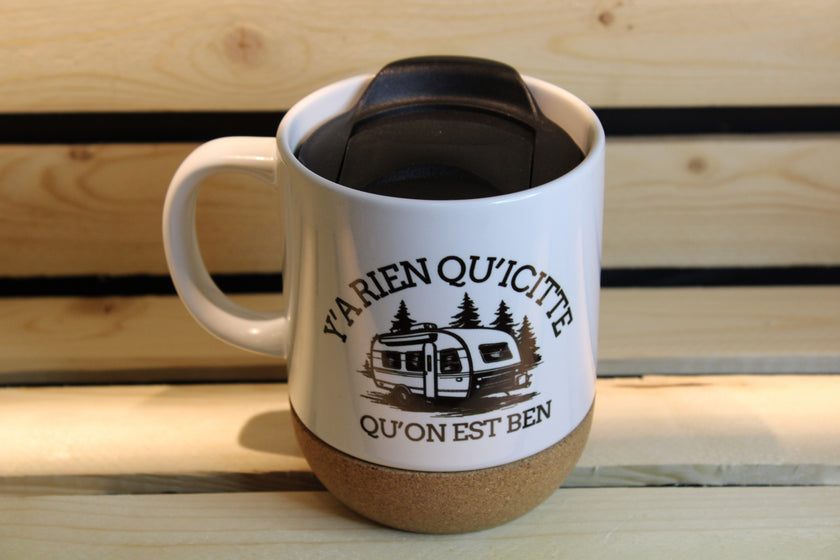 Tasse en céramique